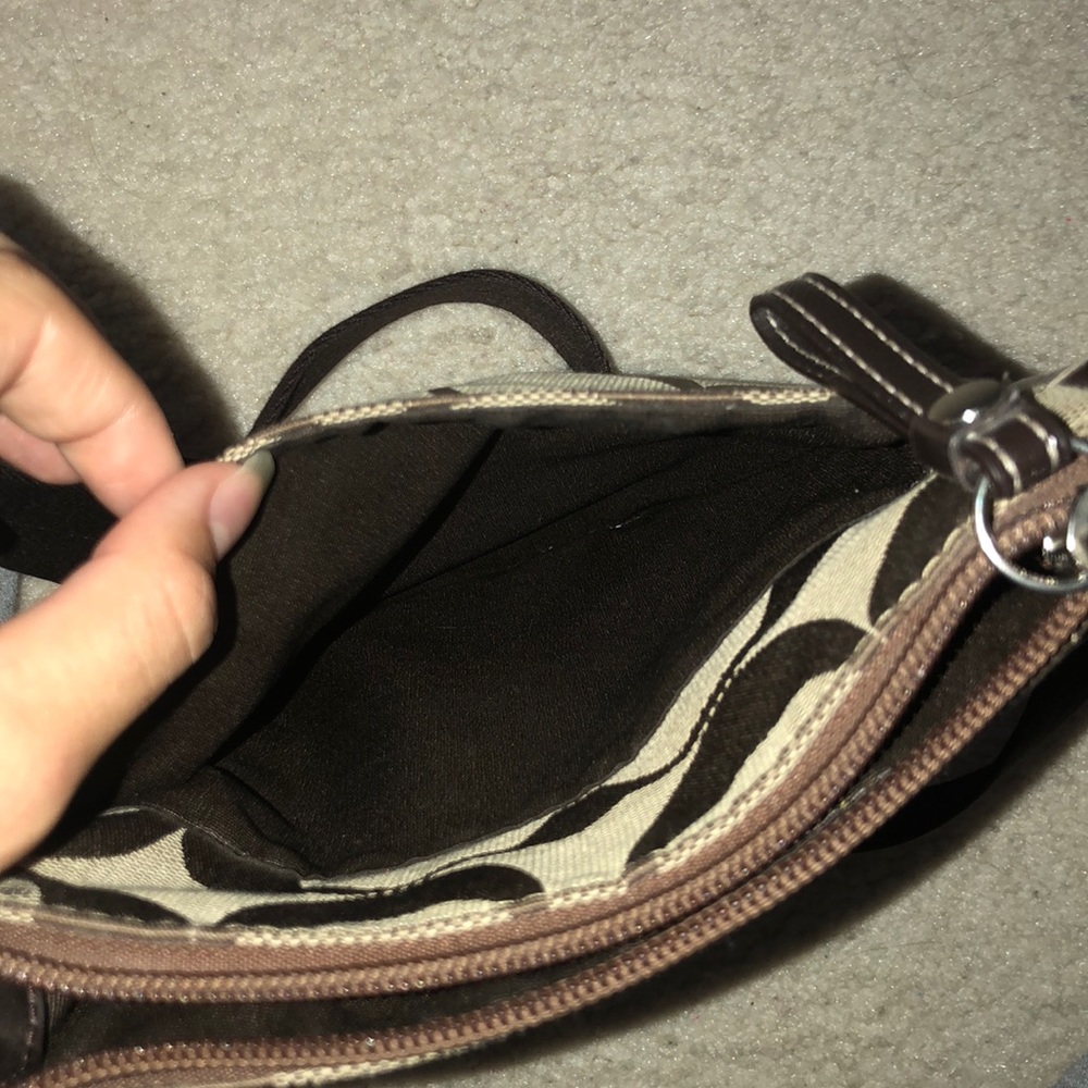 Crossbody Coach Purse - Picture 6 of 7